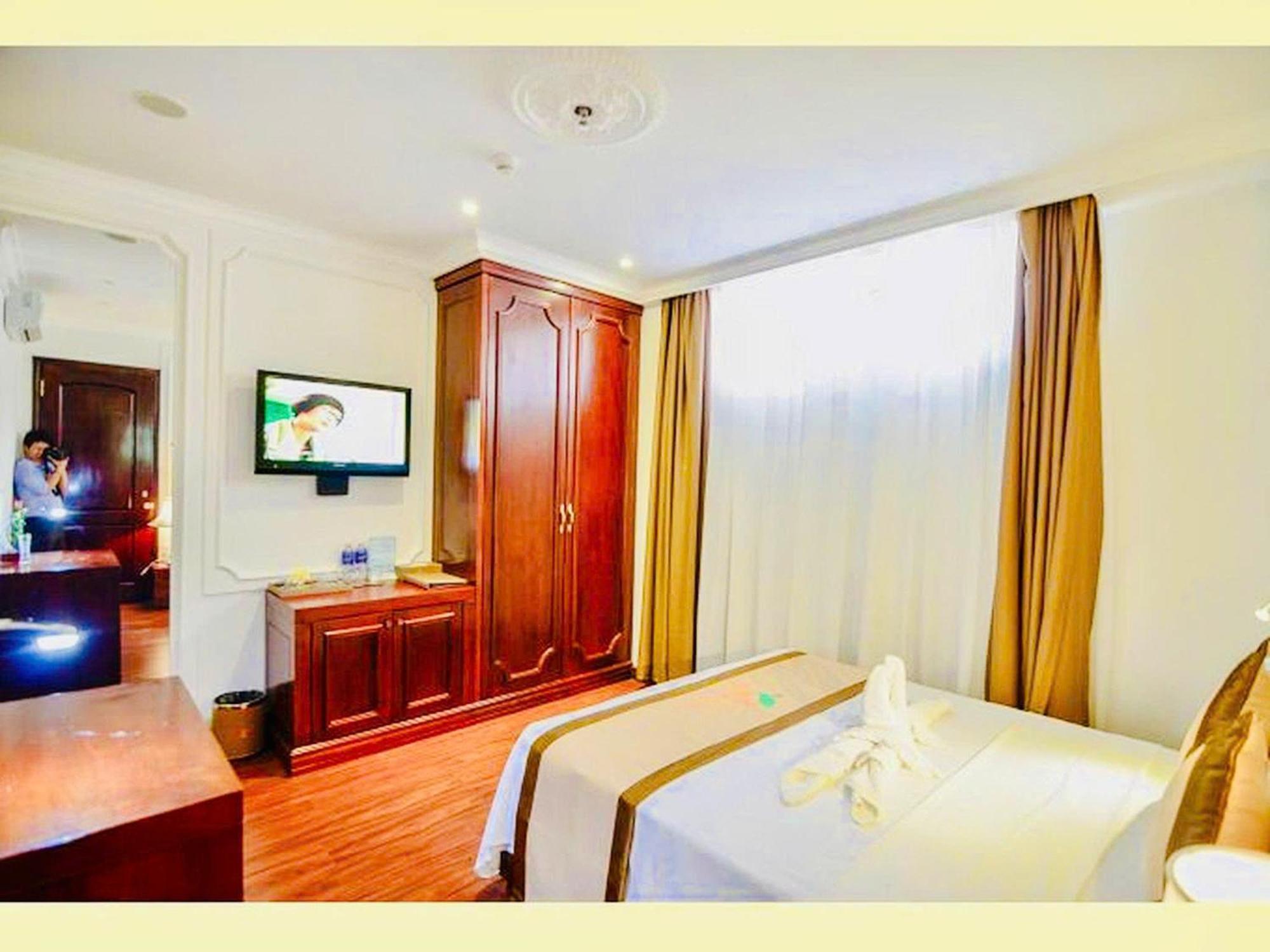 Orange Hotel - City Center Danang, Near Dragon Bridge, Han River Exterior foto